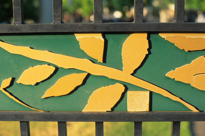 gate decoration