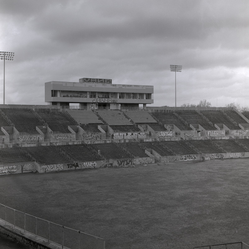 football graveyard one